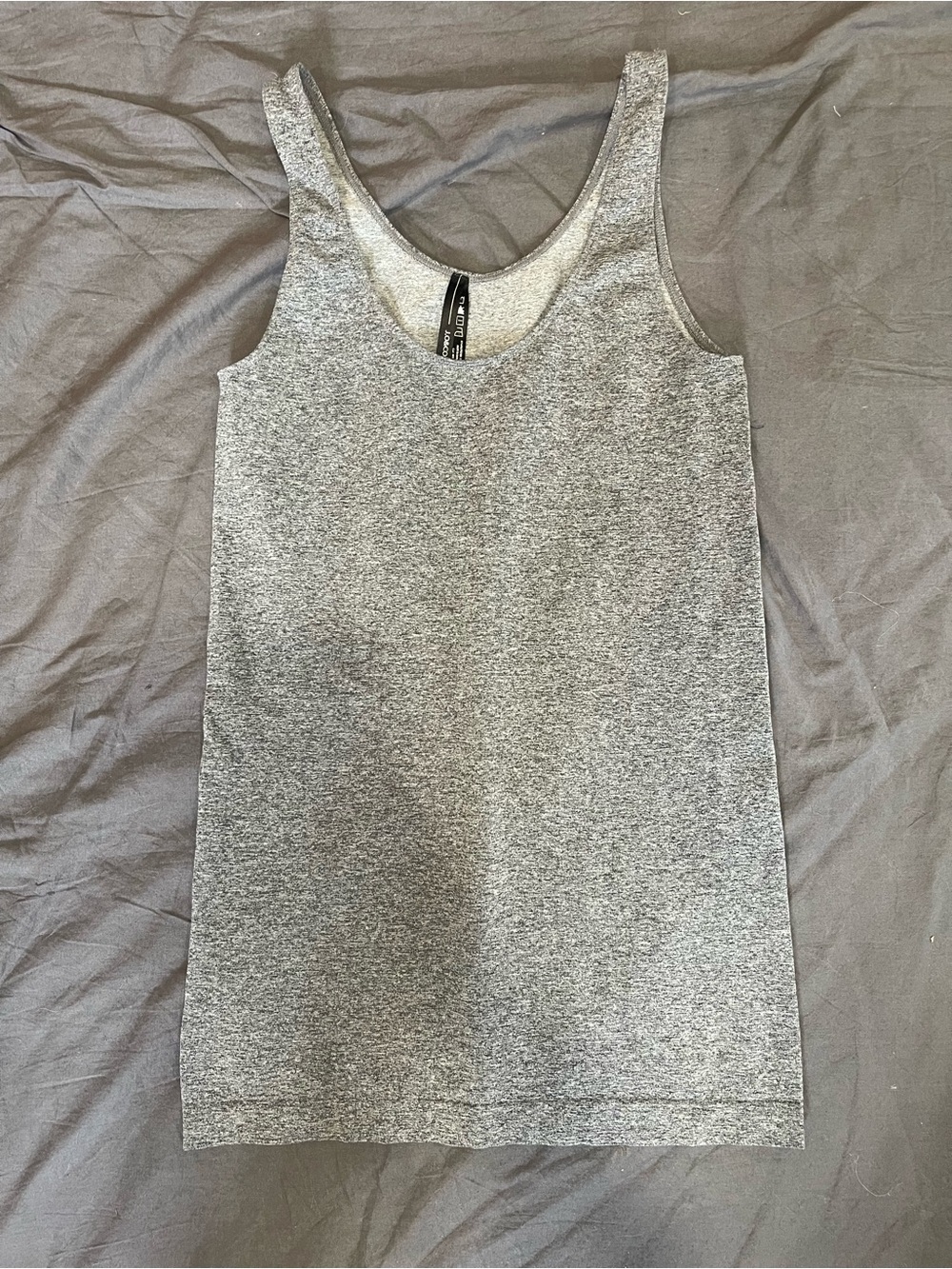Women's Gray Scoop Neck Tank Top - Lightweight Stretch